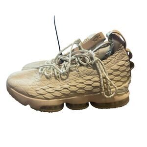 Size 10 - Nike LeBron 15 Ghost - 897648-200